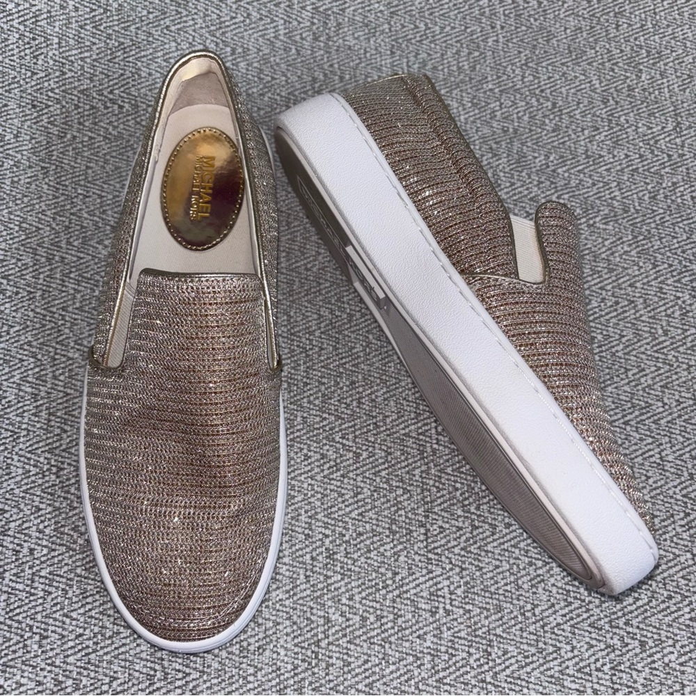 MICHAEL Michael Kors shimmer gold chain mesh Keaton slip on sneakers size 6.5